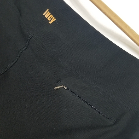 Lucy Tech Sport Skirt - Picture 3 of 6